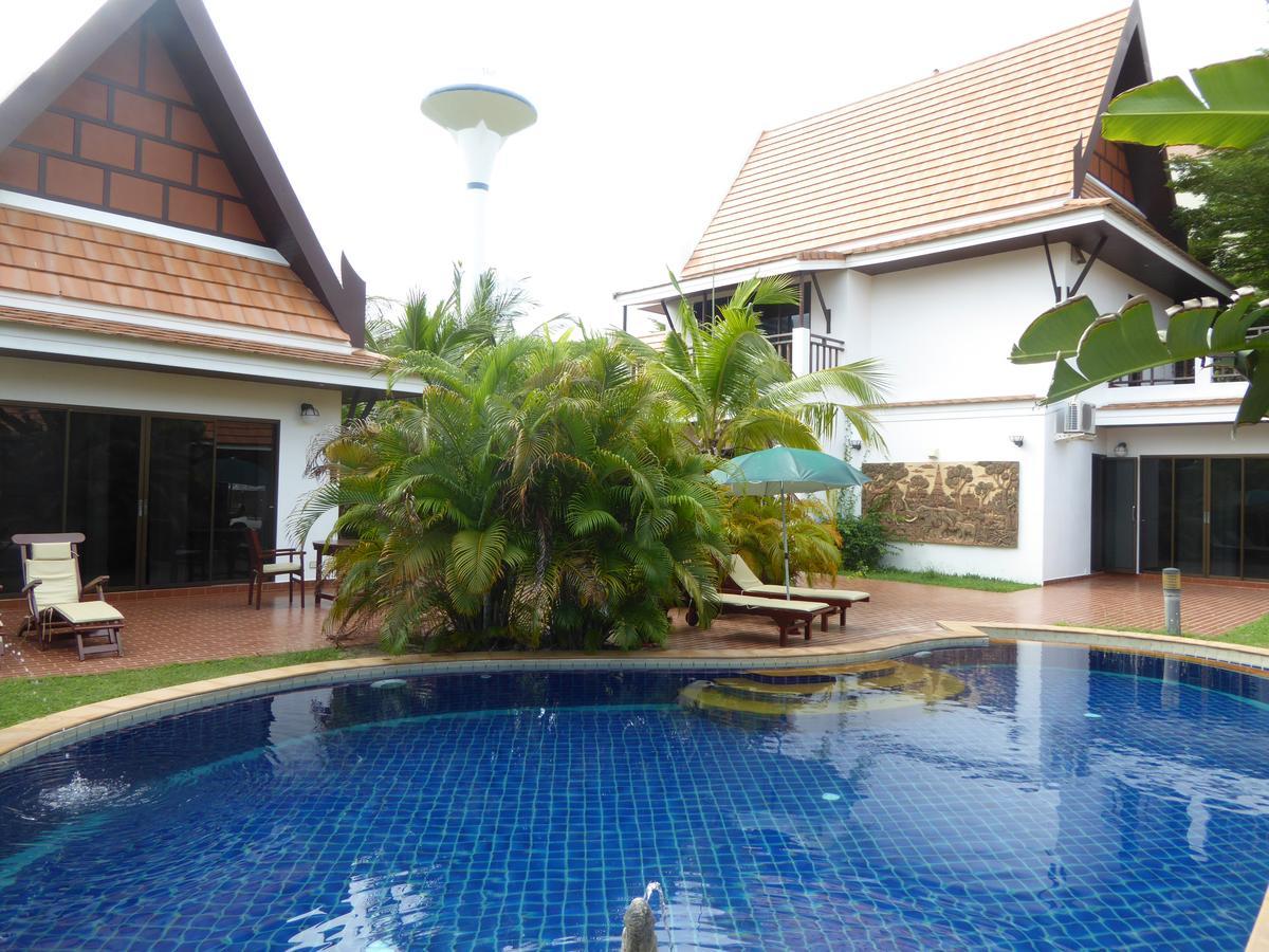 Vip Chain Resort Pool Villa Ban Phe Esterno foto